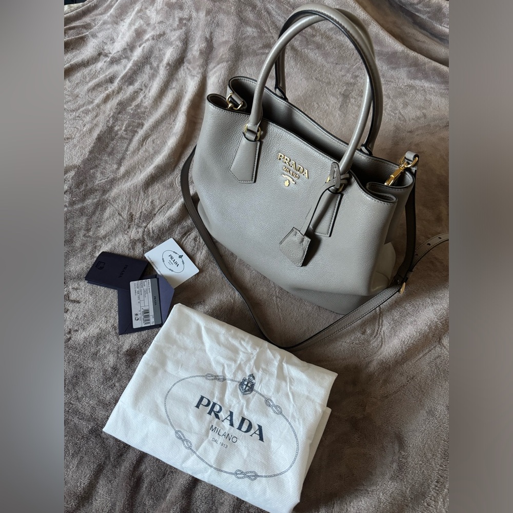 Prada Vitello Daino - Picture 5 of 13